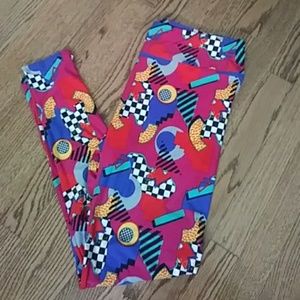 LuLaRoe Pants - NEW LuLaRoe funky shapes🎉3 for $13 clearout LuLaRoe Pants - NEW LuLaRoe funky shapes🎉3 for $13 clearout